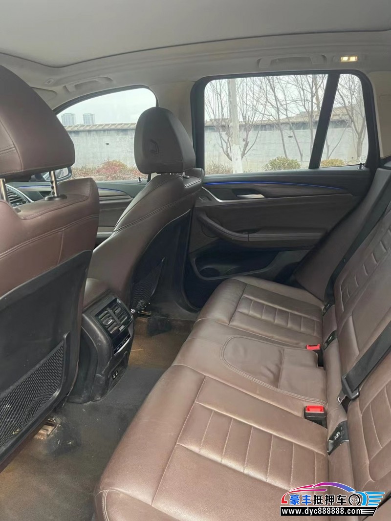 21年宝马X3轿车抵押车出售