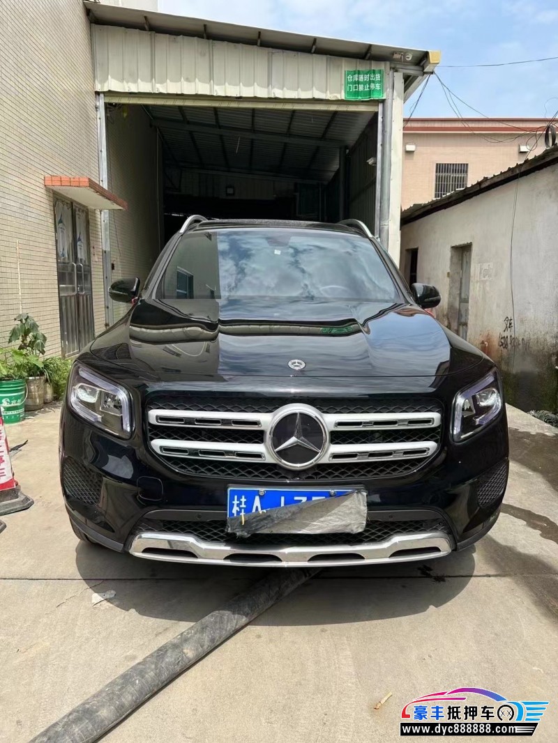 22年奔驰GLB轿车抵押车出售