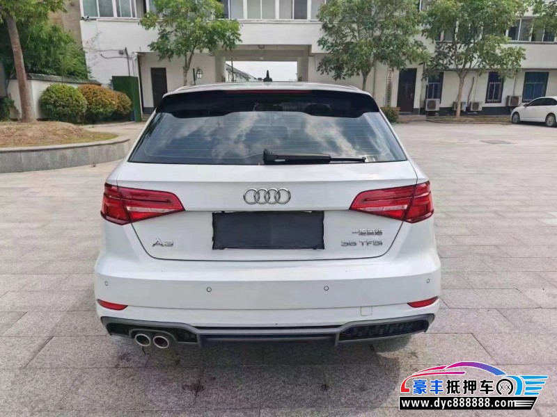 21年奥迪A3轿车抵押车出售