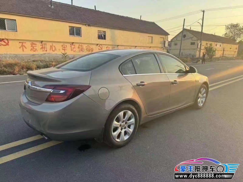 14年别克君威轿车抵押车出售