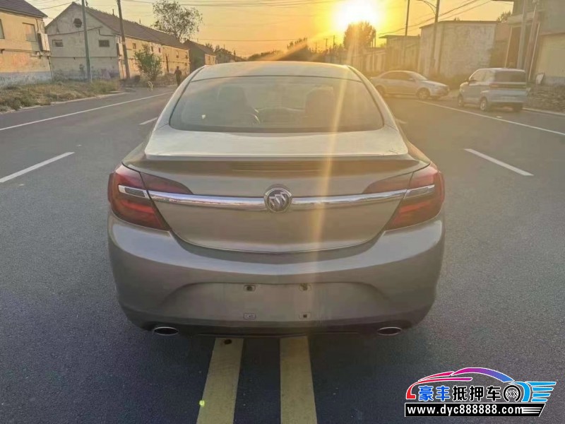 14年别克君威轿车抵押车出售