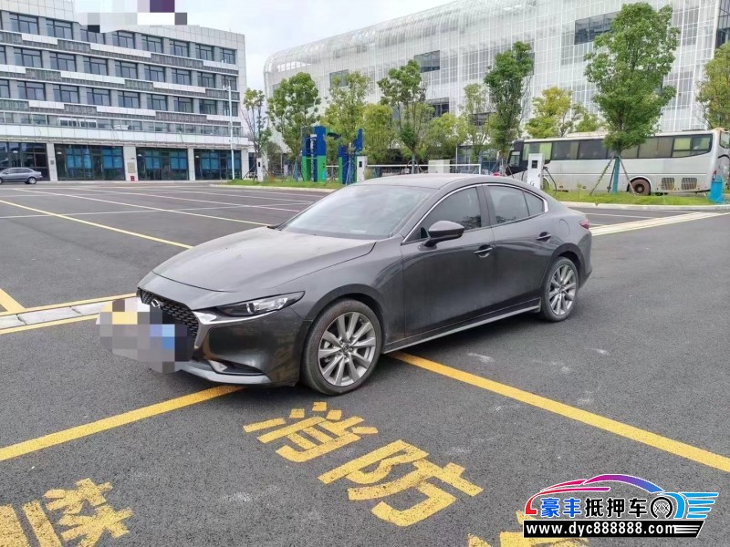 20年马自达昂克赛拉轿车抵押车出售