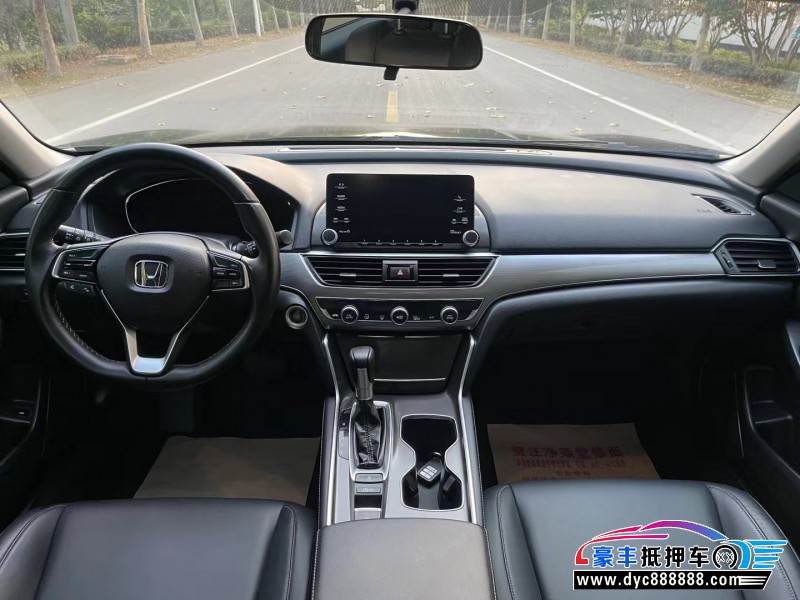 20年本田雅阁轿车抵押车出售