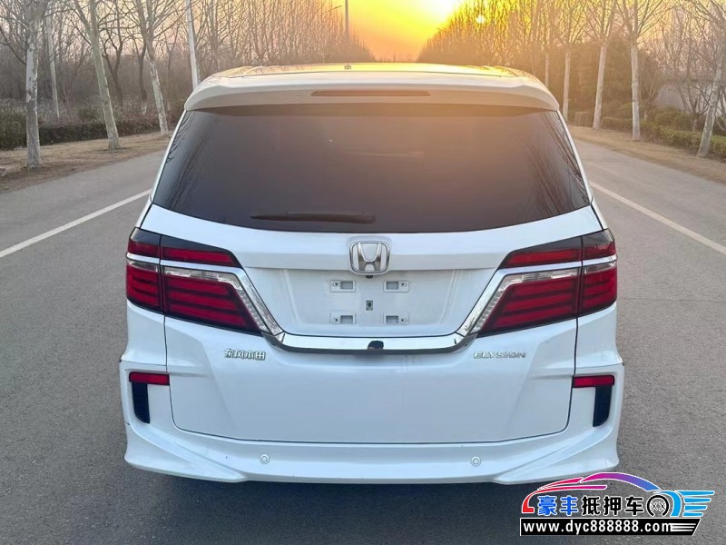 17年本田艾力绅轿车抵押车出售