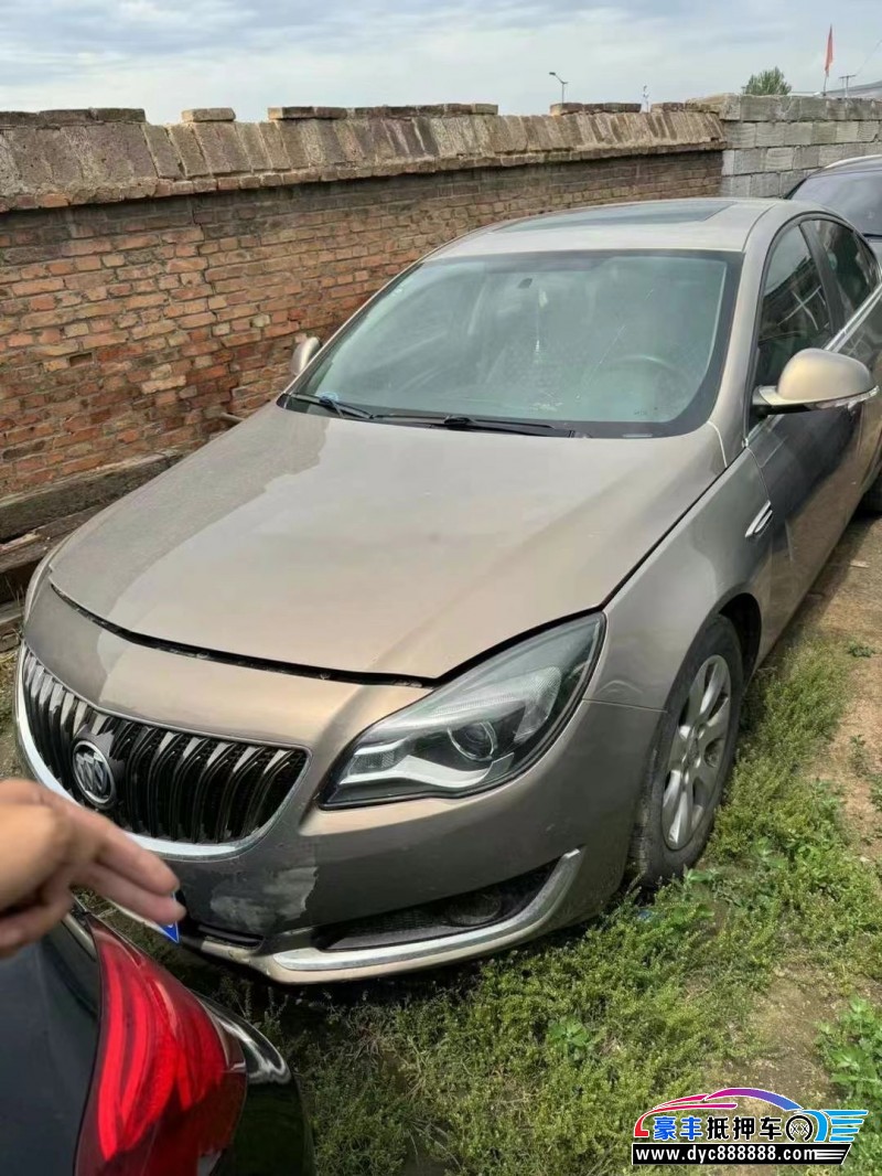 15年别克君威轿车抵押车出售