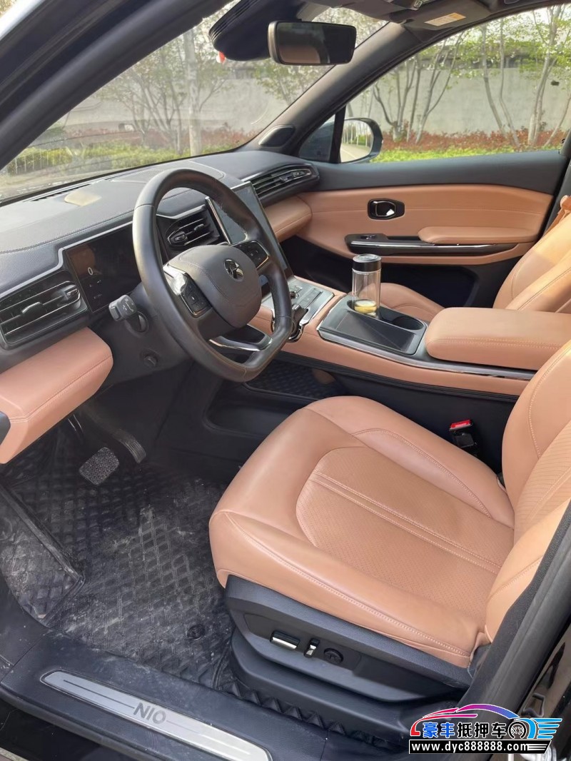 23年蔚来ES6轿车抵押车出售