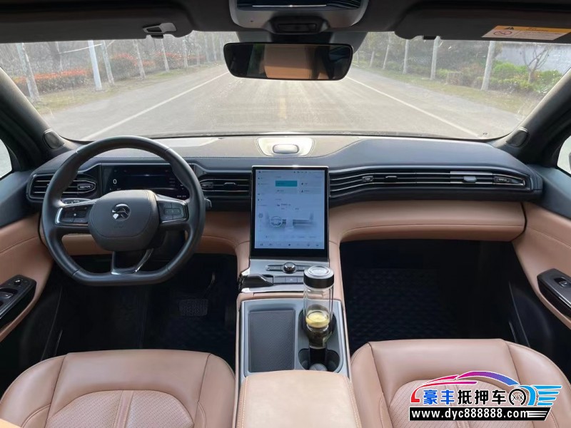 23年蔚来ES6轿车抵押车出售