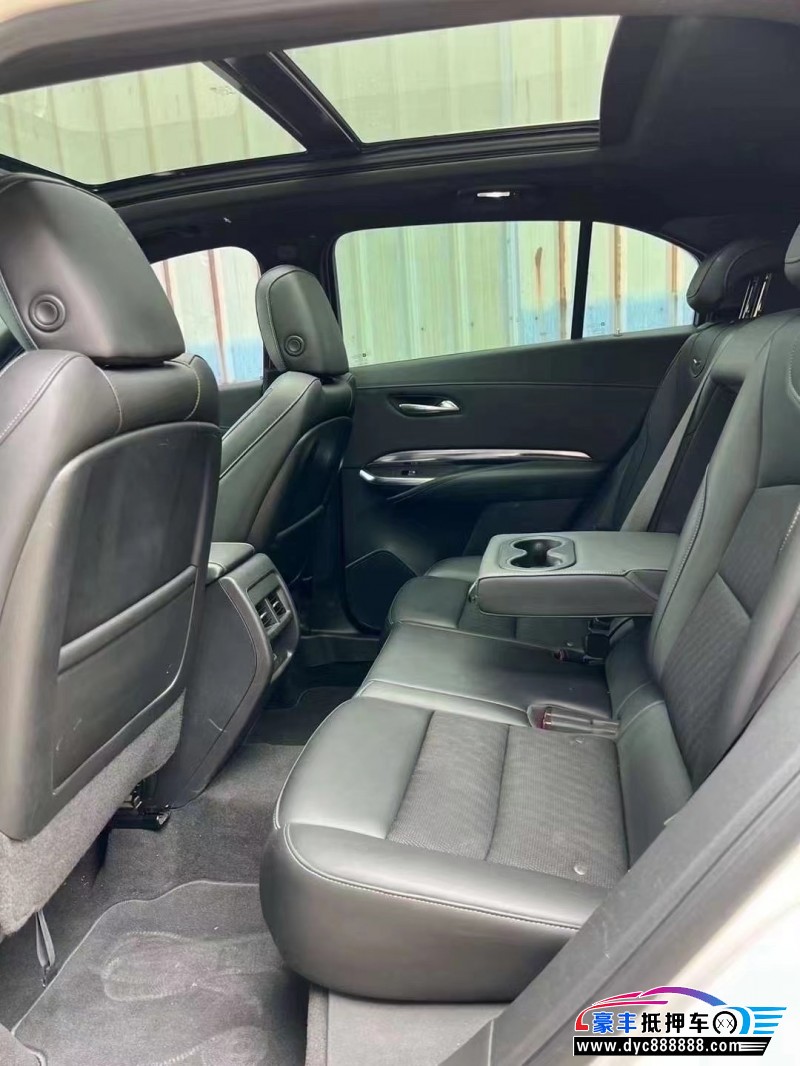 20年凯迪拉克XT4轿车抵押车出售