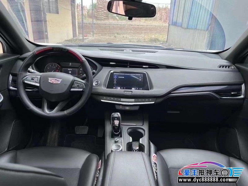 20年凯迪拉克XT4轿车抵押车出售