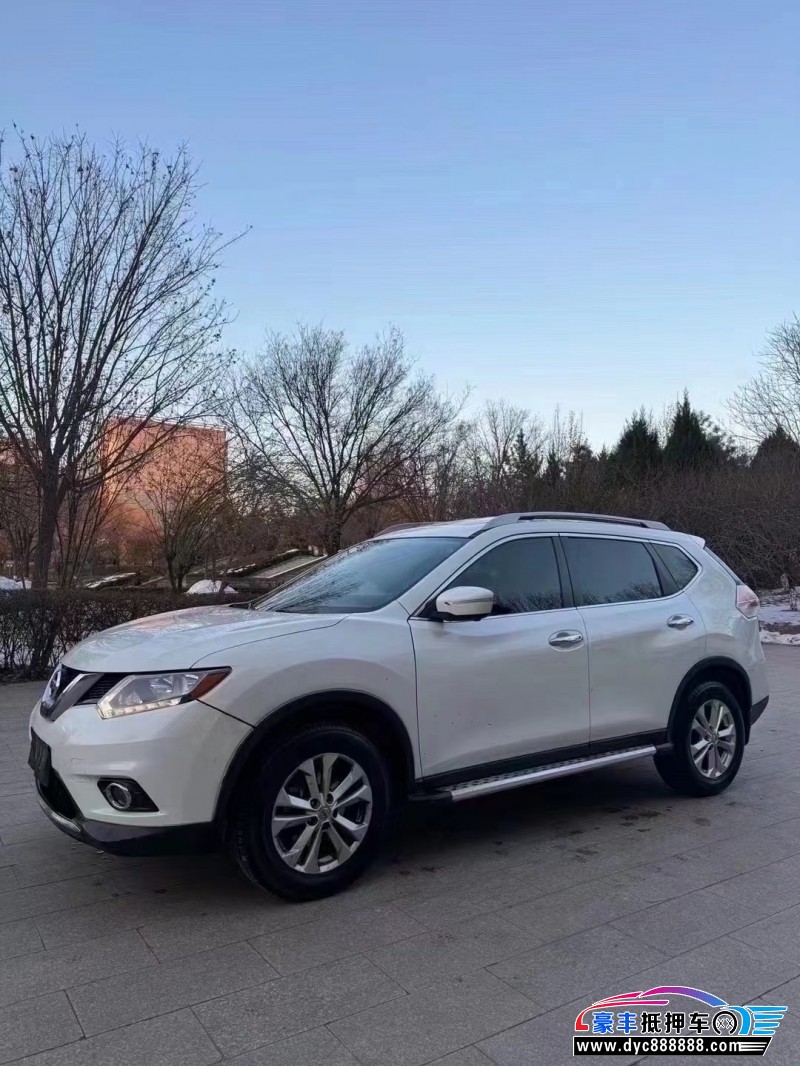 16年日产奇骏SUV抵押车出售