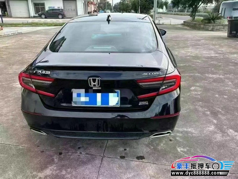 22年本田雅阁轿车抵押车出售