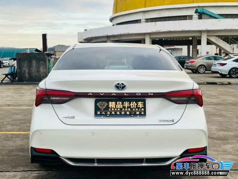 20年丰田亚洲龙轿车抵押车出售