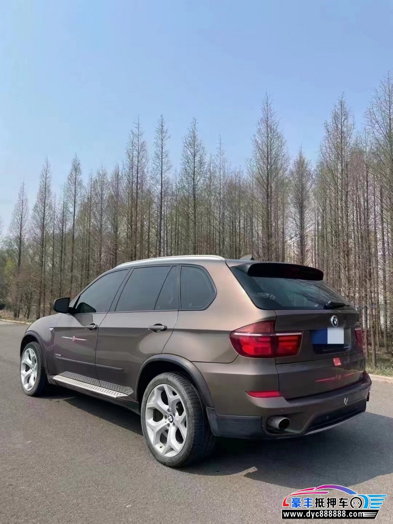 13年宝马X5轿车抵押车出售
