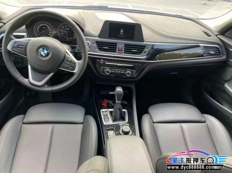 18年宝马1系轿车抵押车出售