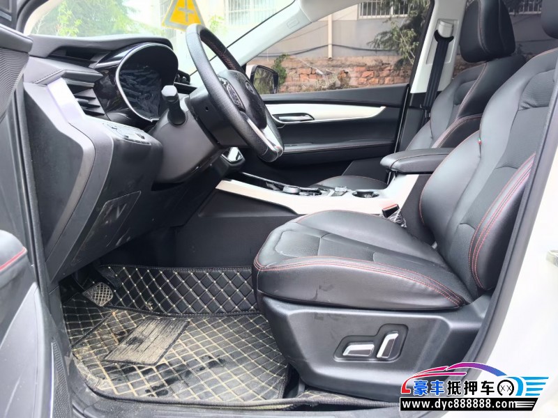 23年SWM斯威汽车G01轿车抵押车出售