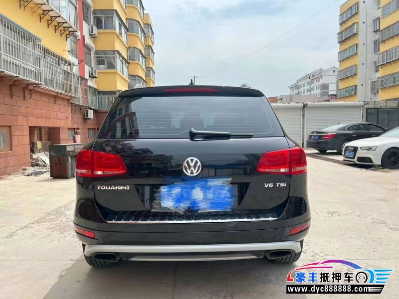 14年大众途锐轿车抵押车出售