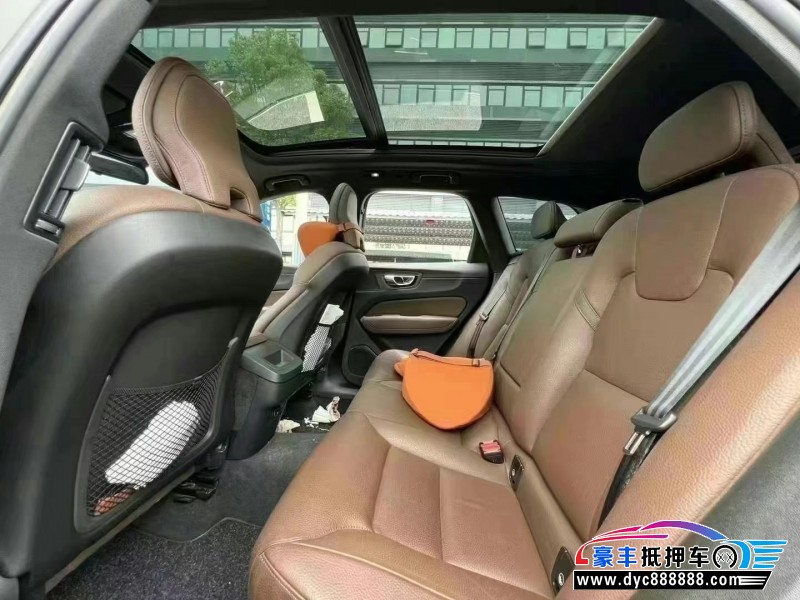 22年沃尔沃XC60(进口)轿车抵押车出售