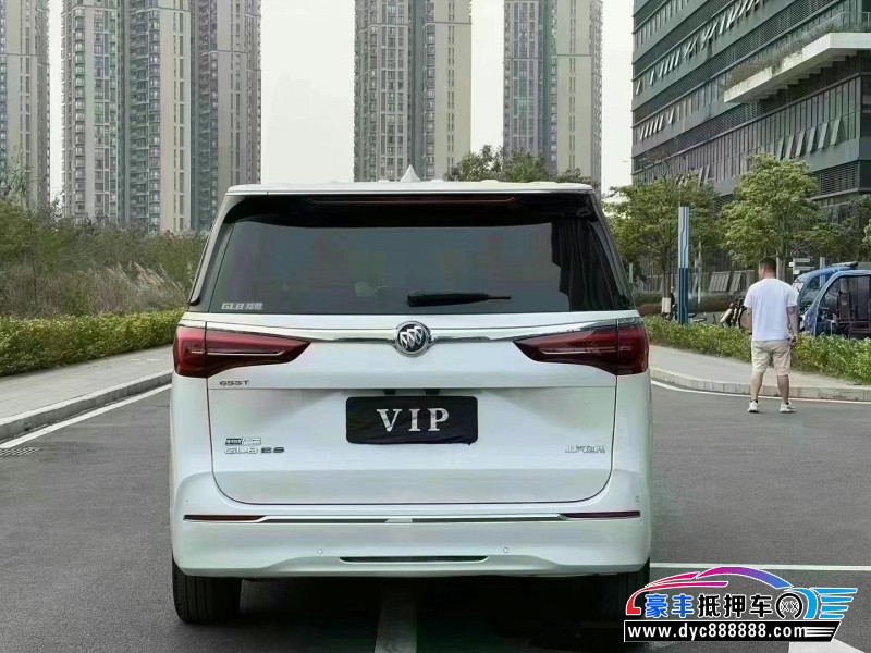 21年别克GL8轿车抵押车出售