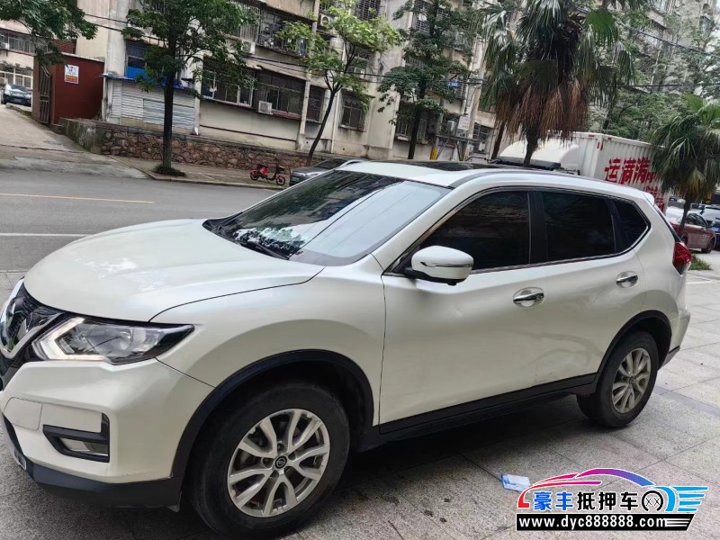 20年日产奇骏轿车抵押车出售