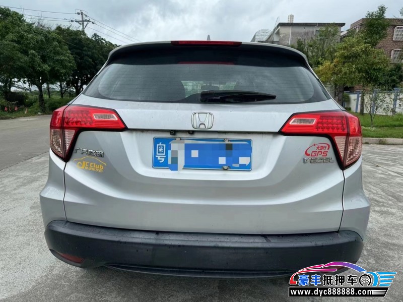 15年本田缤智轿车抵押车出售