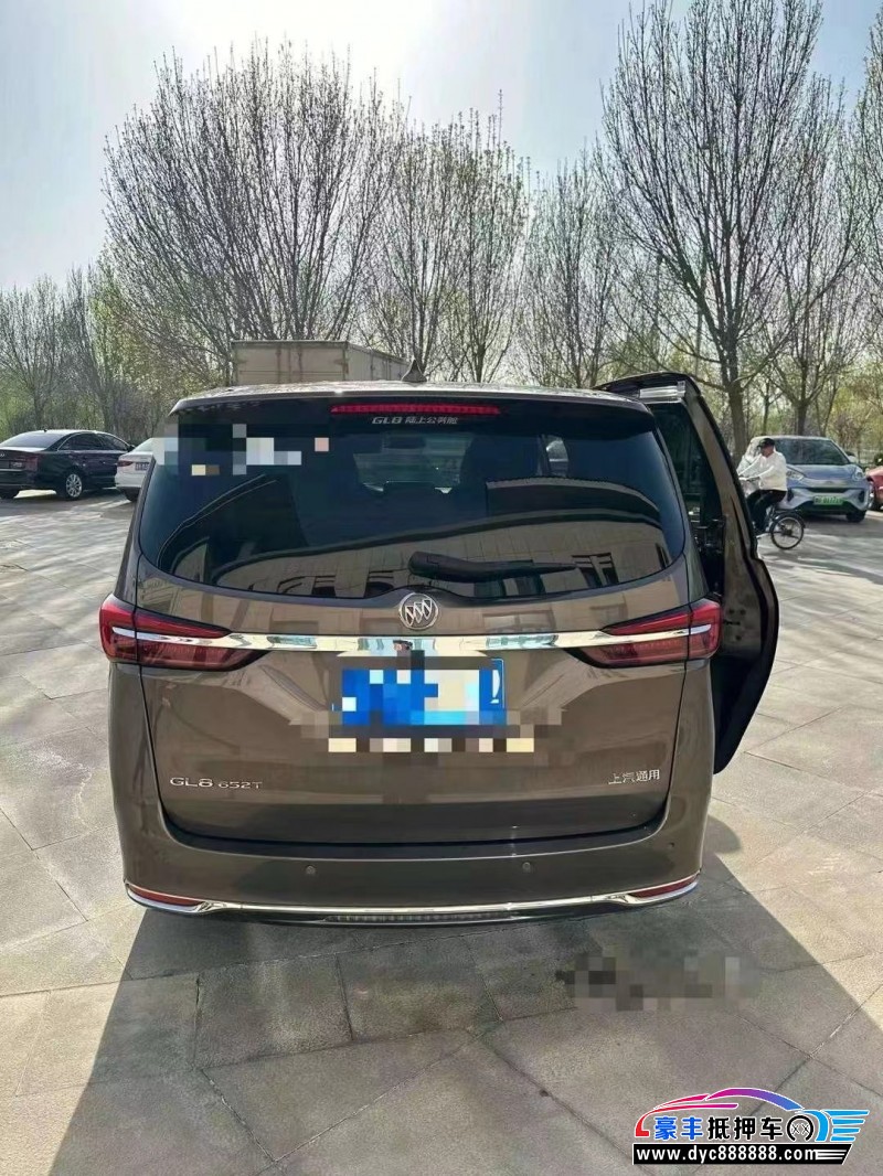 21年别克GL8轿车抵押车出售