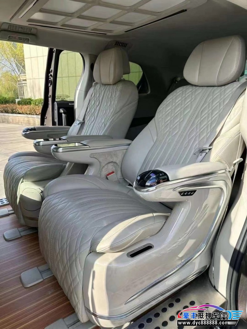 21年别克GL8轿车抵押车出售