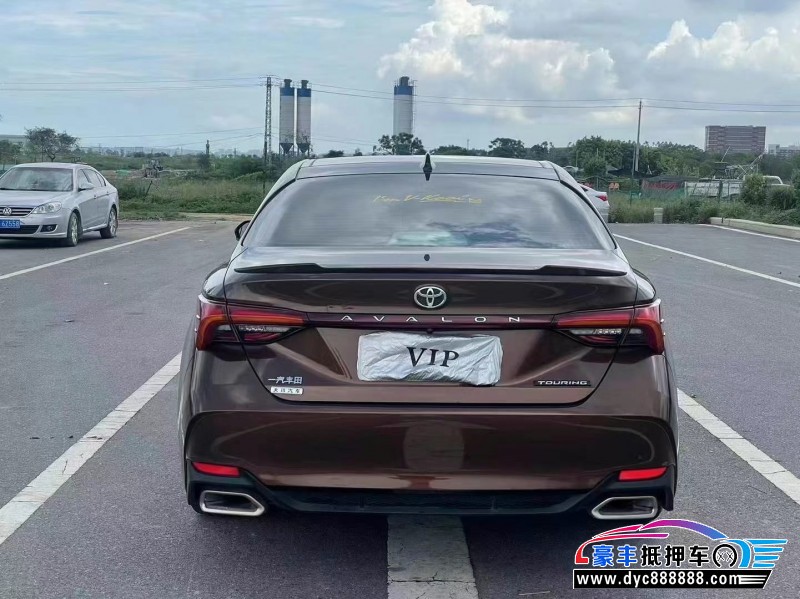 19年丰田亚洲龙轿车抵押车出售