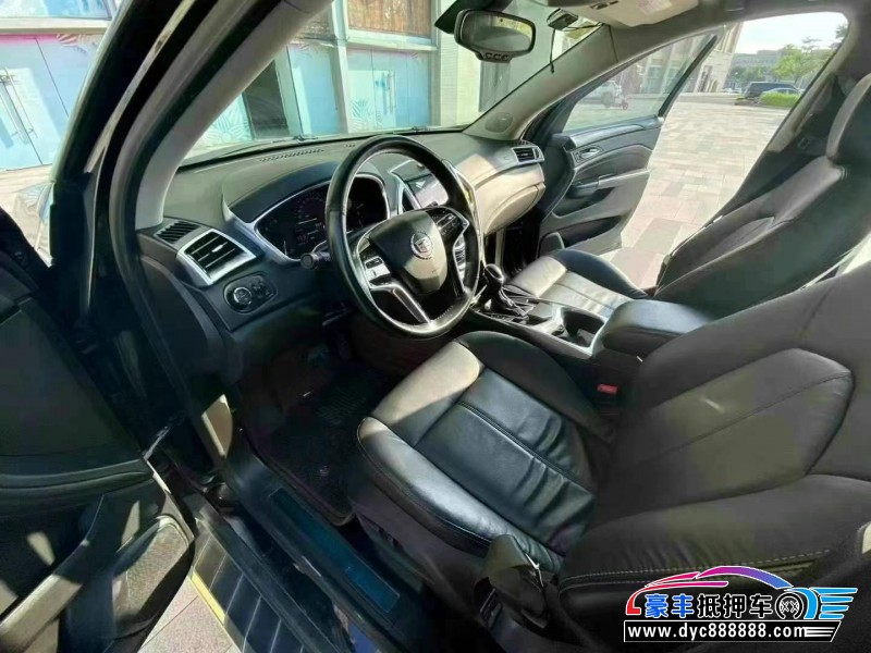 16年凯迪拉克SRX轿车抵押车出售