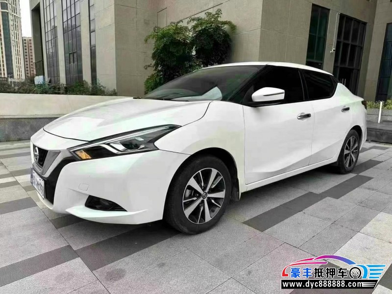 20年日产LANNIA 蓝鸟轿车抵押车出售