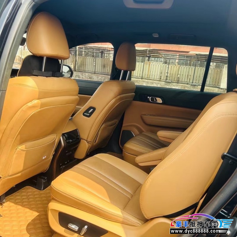 21年理想ONE轿车抵押车出售