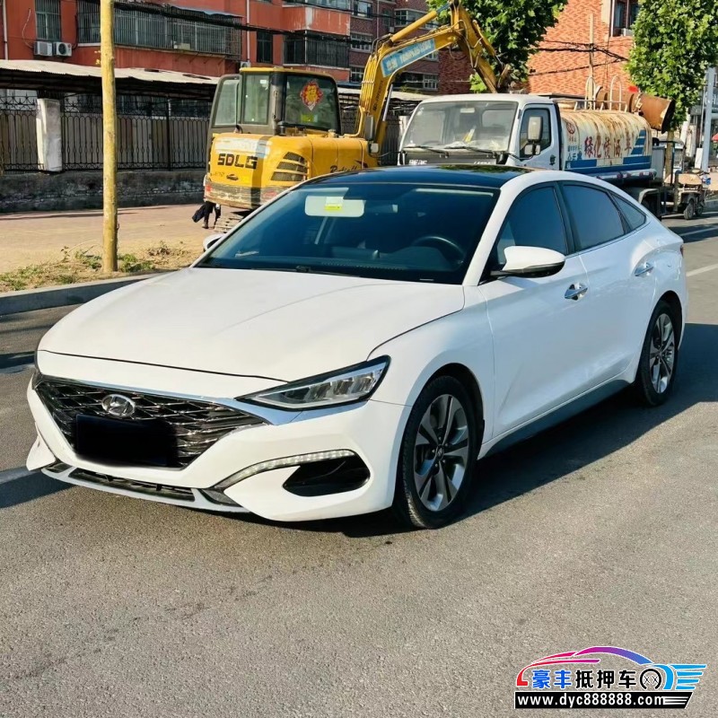 20年现代菲斯塔轿车抵押车出售