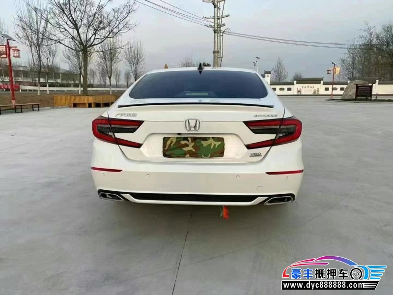 22年本田雅阁轿车抵押车出售