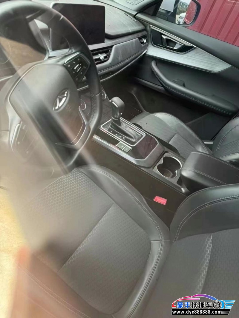 21年奇瑞瑞虎轿车抵押车出售