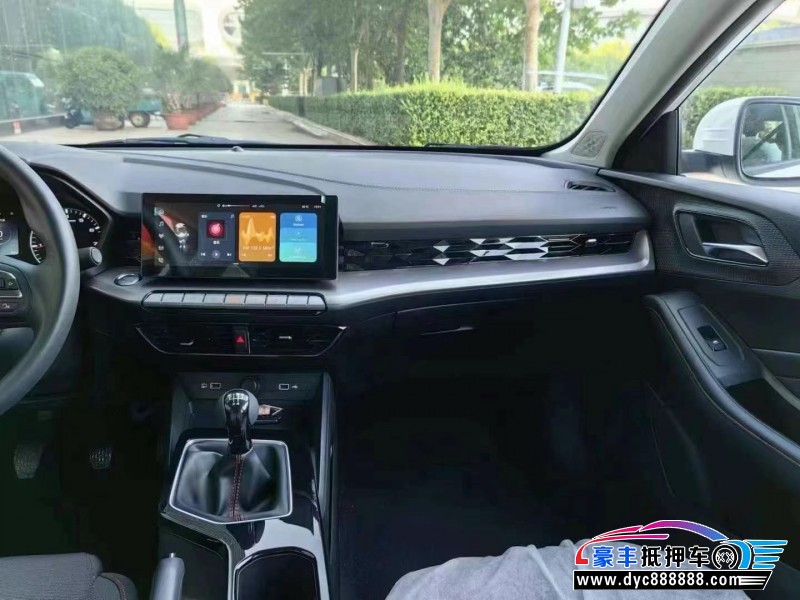 24年名爵5轿车抵押车出售