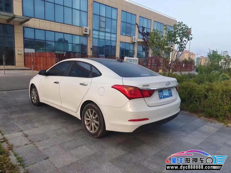 15年现代名图轿车抵押车出售