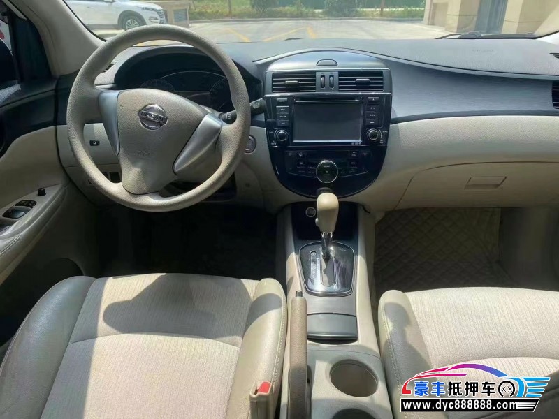 13年日产骐达轿车抵押车出售