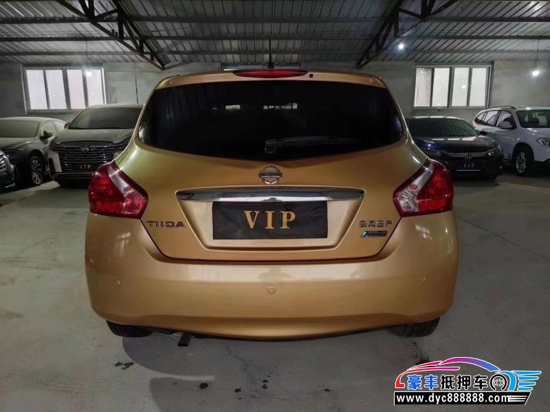 14年日产骐达轿车抵押车出售