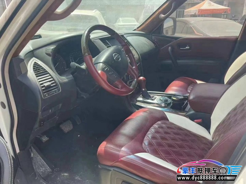 17年日产途乐SUV抵押车出售