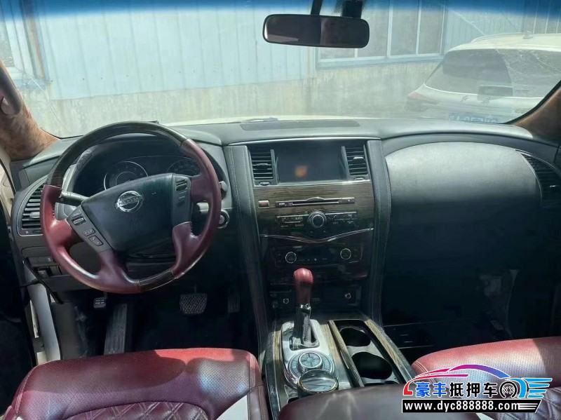 17年日产途乐SUV抵押车出售