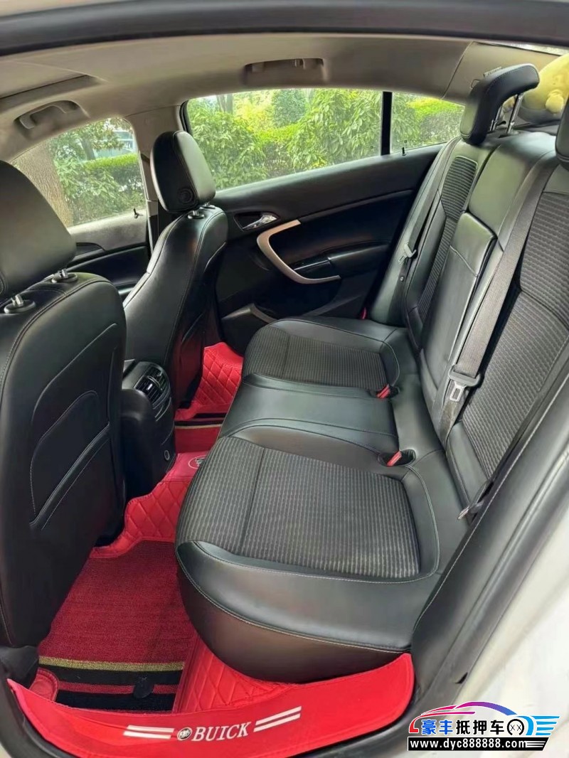 16年别克君威轿车抵押车出售