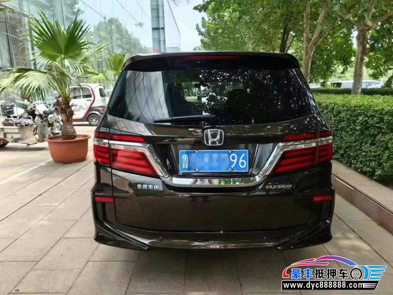 17年本田艾力绅MPV抵押车出售