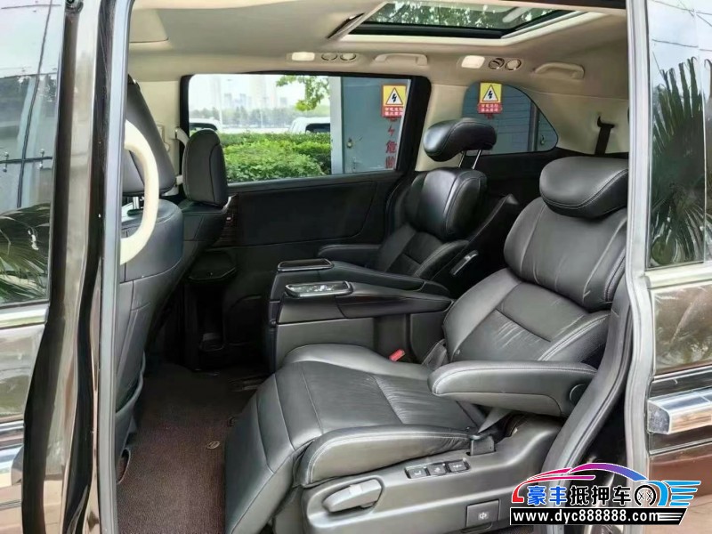 17年本田艾力绅MPV抵押车出售