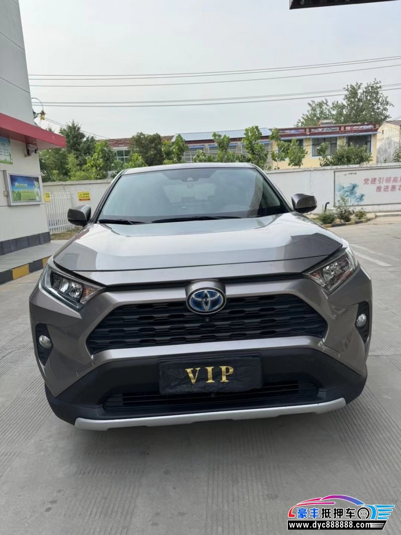 20年丰田RAV4轿车抵押车出售