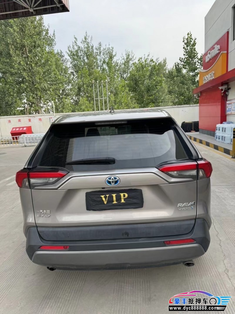 20年丰田RAV4轿车抵押车出售