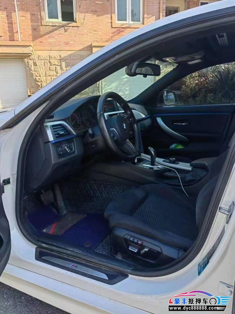 19年宝马4系轿车抵押车出售