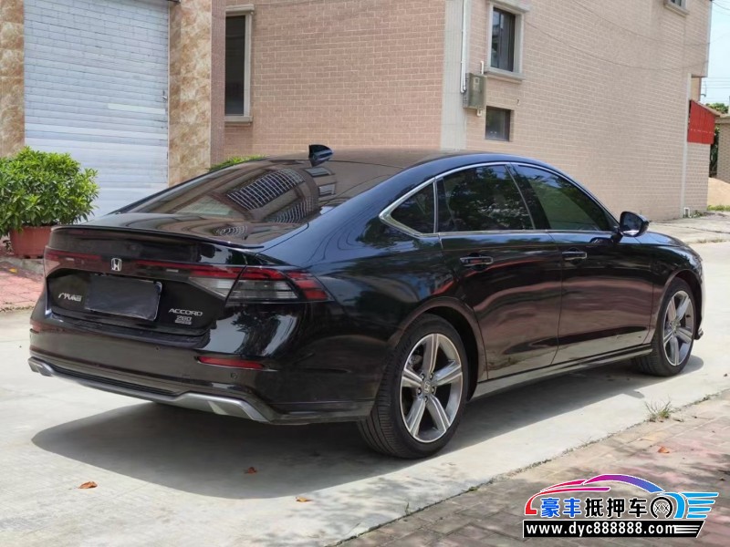 23年本田雅阁轿车抵押车出售