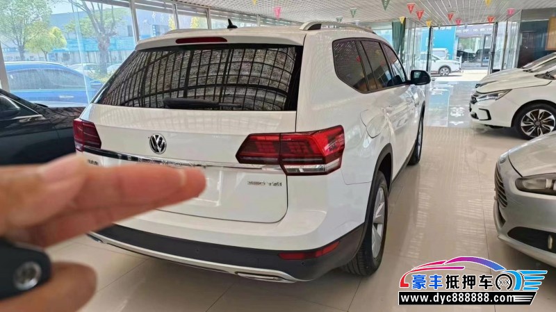 21年大众途昂轿车抵押车出售