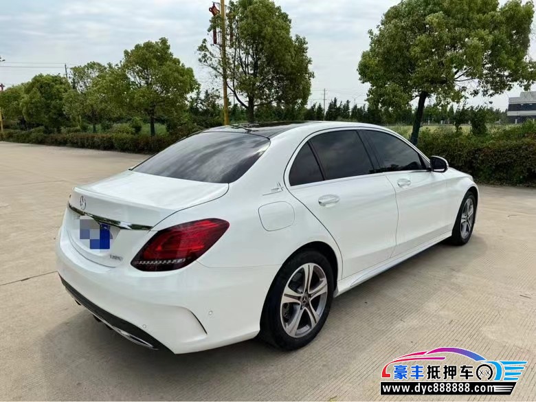 20年奔驰C轿车抵押车出售