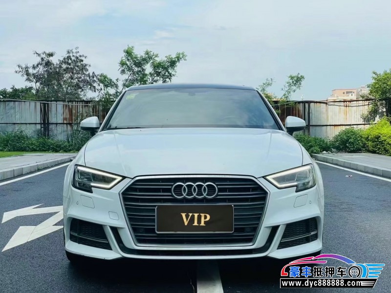 18年奥迪A3轿车抵押车出售