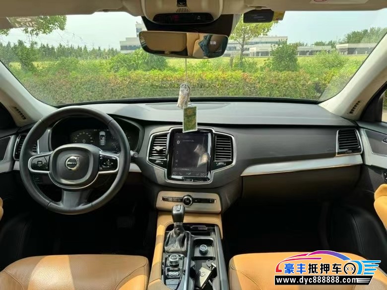 16年沃尔沃XC90轿车抵押车出售